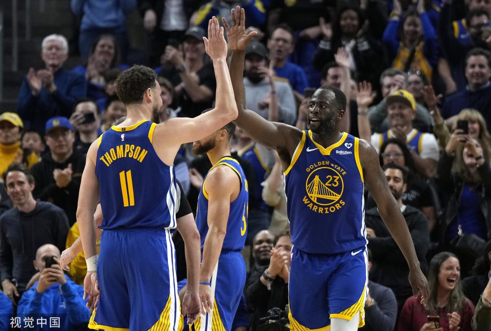 球队在前两 球队在前两